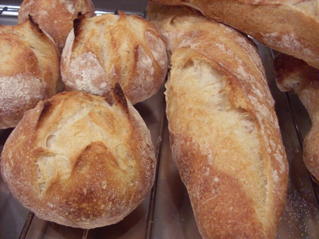 020 -  T65, pincée de levure et   levain naturel.JPG