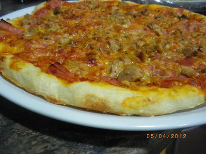 pizza  atun (2).JPG