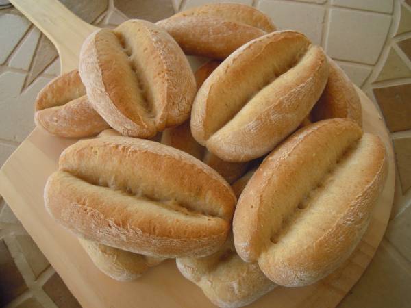 llonguet panadera y espelta1.jpg