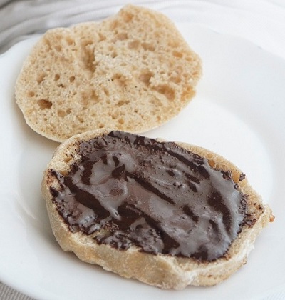 Muffins ingleses con nutella casera.jpg