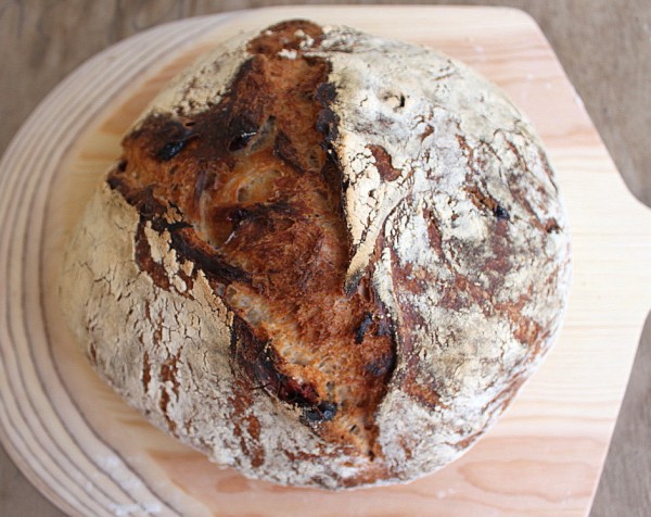 pan de Lambic y frutas rojas.jpg