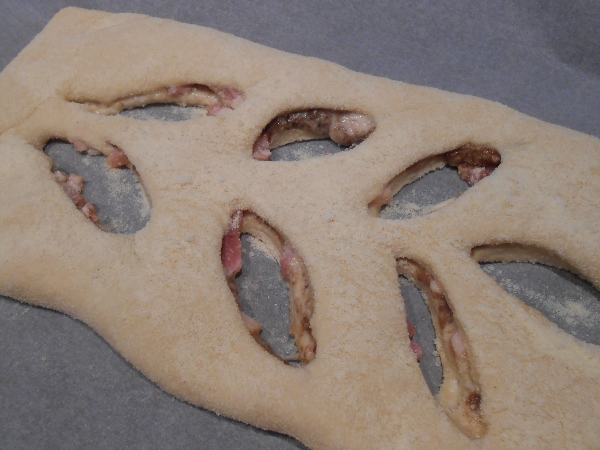 001 - la fougasse à l'huile d'olive  i cigró (600x450).jpg