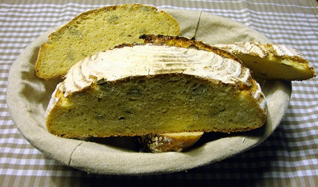 Broa de milho y pipas de calabaza 2.jpg