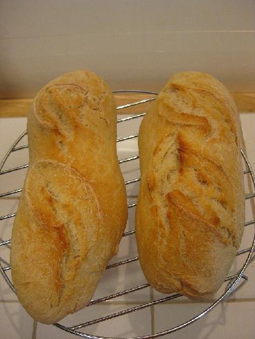 Barritas de pan con harina panadera, recia y semolina.jpg
