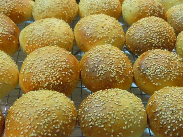 mini panecillos hamburguesas.jpg