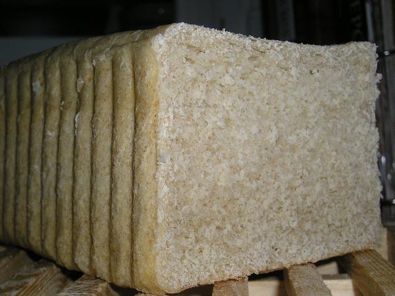 Pan de molde de centeno y yogur.JPG