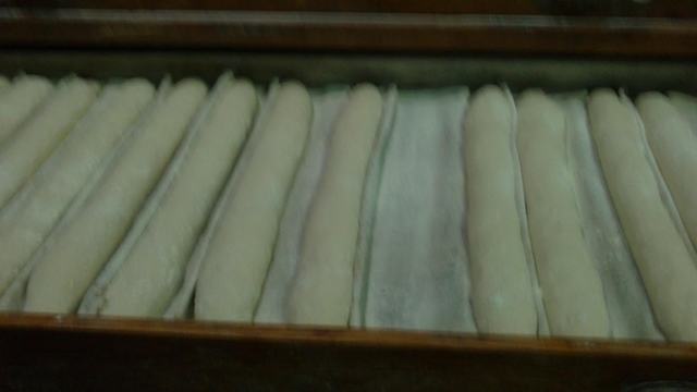 Barras apunto de entrar al horno