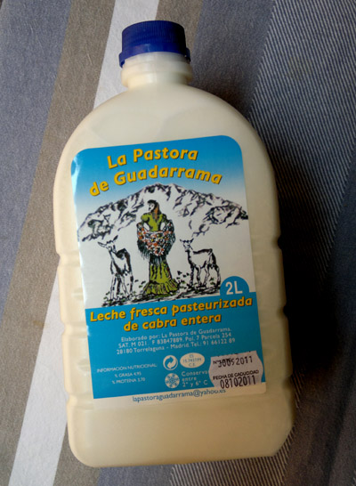 leche fresca cabra.jpg