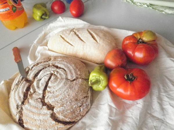 PAN RUSO Y PAN DE SEMOLINA ITALIANO.jpg