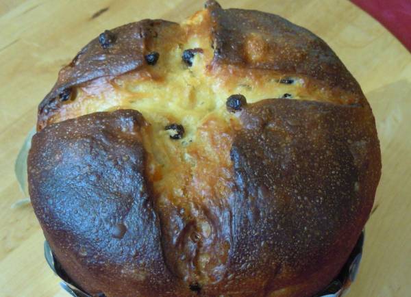 panettone aove.jpg