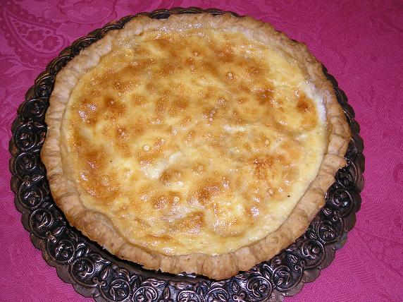 Una rica quiche de cebolla y queso de cabra.JPG